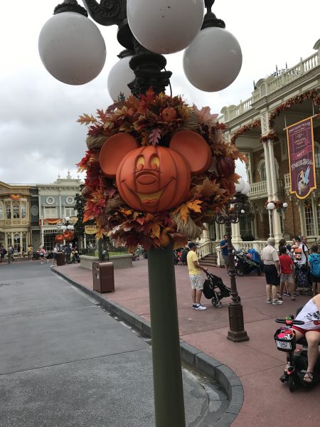 Disney Halloween From The Magic Kingdom!, Walt Disney World